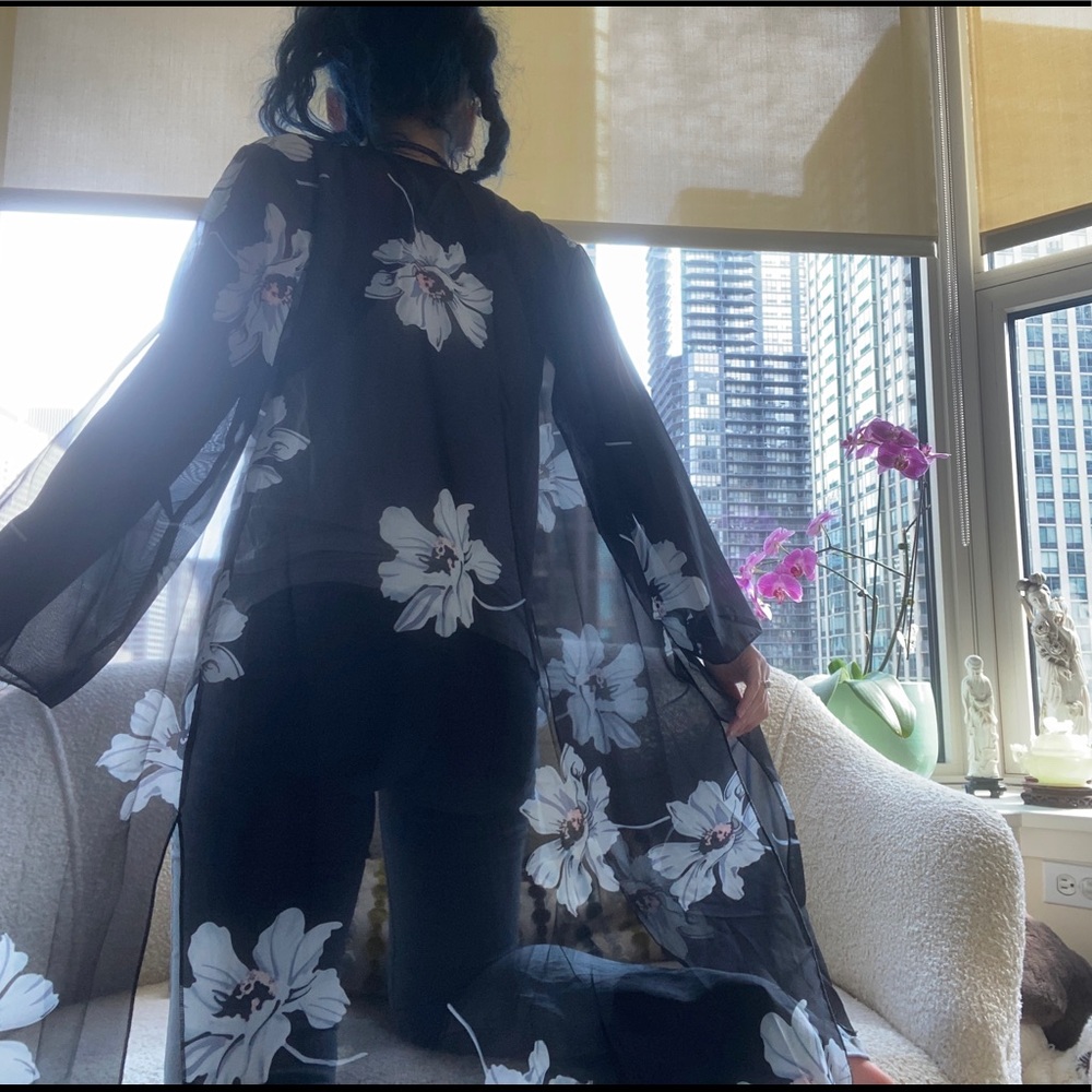 Floral sheer flowy kimono with white flowers